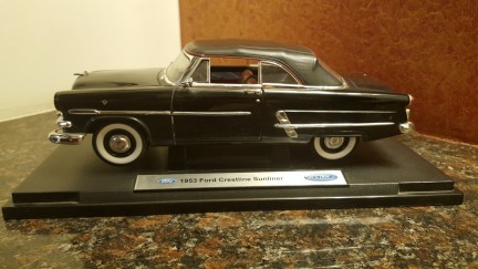 Ford Crestline Sunliner (2)